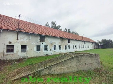 Prodej zemědělského objektu 1691 m² Dolní Chvatliny - Mančice