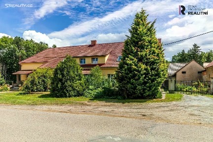 Prodej obchodního prostoru 767 m² Bystřice - Semovice