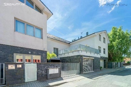 Prodej činžovního domu 898 m² Vojtěšská, Neratovice