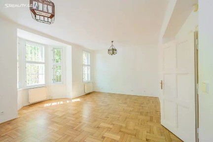 Pronájem vily 227 m², pozemek 919 m² Cukrovarnická, Praha - Střešovice