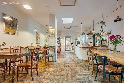 Prodej činžovního domu 450 m² Mírové náměstí, Dobříš