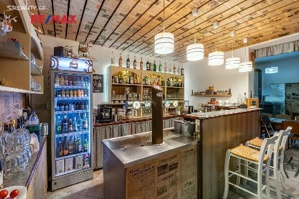 Prodej činžovního domu 897 m² Bojanovice