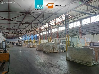 Pronájem skladového prostoru 2000 m² Čelákovice