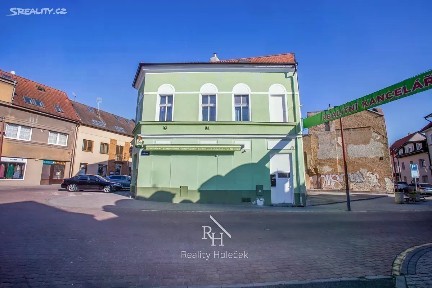 Prodej činžovního domu 228 m² Váňova, Kladno