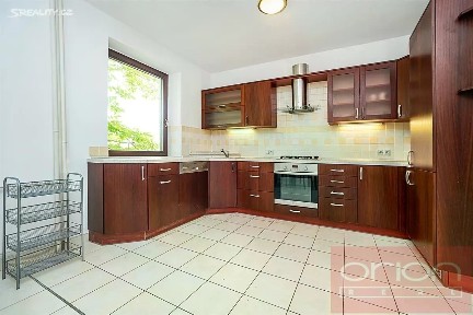 Pronájem rodinného domu 225 m², pozemek 474 m² Hošťálkova, Praha - Břevnov