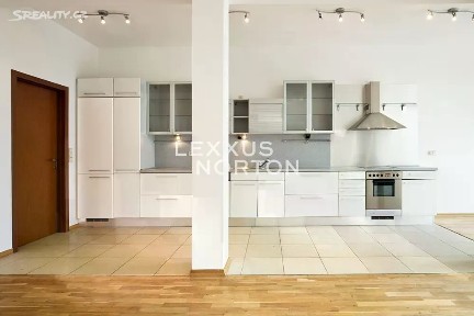 Pronájem rodinného domu 373 m², pozemek 857 m² Nebušická, Praha - Nebušice