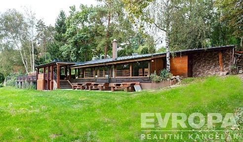 Prodej restaurace 270 m² Na Skalkách, Lety