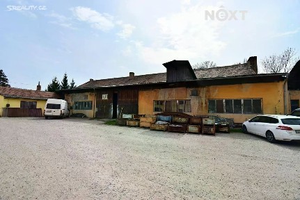 Prodej skladového prostoru 1540 m² Černuc