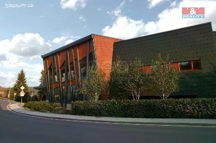 Pronájem obchodního prostoru 1076 m² Okrouhlo