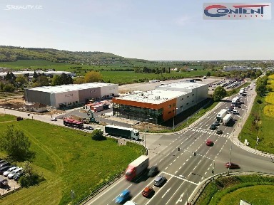 Pronájem skladového prostoru 874 m² Řepov