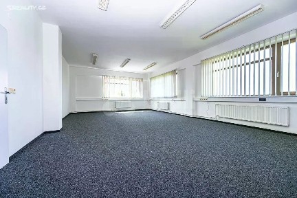 Pronájem kanceláře 55 m² Pražská, Zdiby