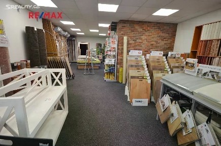 Prodej obchodního prostoru 140 m² Třebízského, Slaný