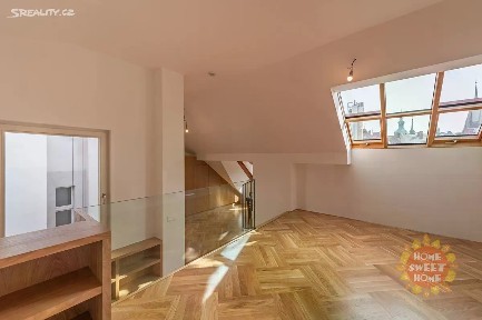 Pronájem bytu 2+kk 86 m² Maiselova, Praha - Josefov