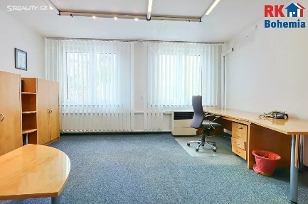 Pronájem kanceláře 116 m² Zborovská, Český Brod