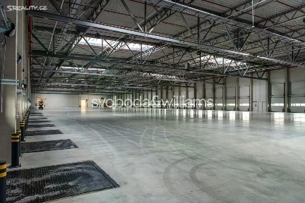 Pronájem výrobní haly, prostoru 8794 m² Plzeňská, Chrášťany