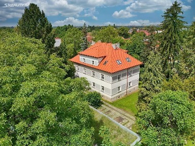 Prodej bytu 3+1 171 m² Říčanská, Průhonice