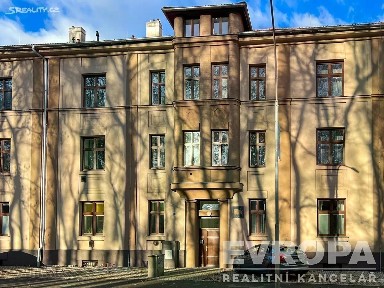 Prodej bytu 2+kk 60 m² Ouvalova, Slaný