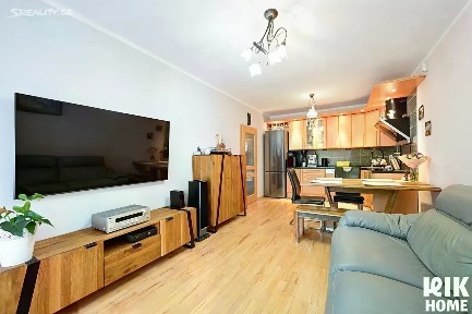 Prodej bytu 3+kk 70 m² Pražská, Nehvizdy