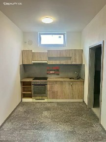 Pronájem bytu 2+kk 45 m² Míru, Lštění - Zlenice