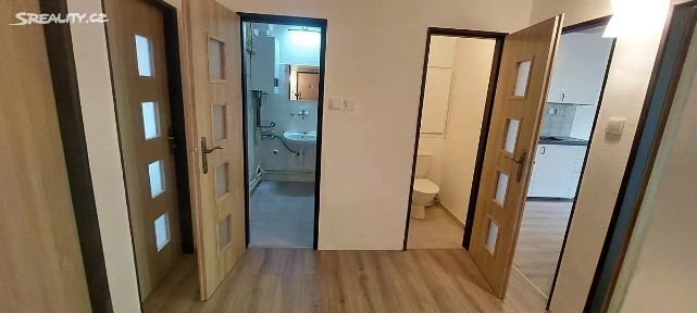 Říčany, Praha-východ, Čapkova