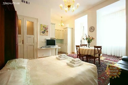 Praha, Praha 2, Vinohrady, Italská, 5