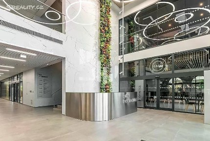 Pronájem kanceláře 200 m² Poděbradská, Praha - Vysočany