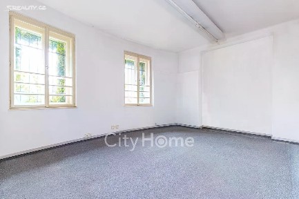 Prodej kanceláře 64 m² Na Václavce, Praha - Smíchov