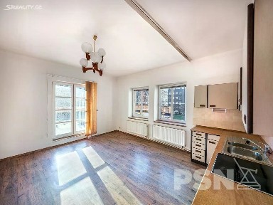 Prodej kanceláře 220 m² V olšinách, Praha - Strašnice