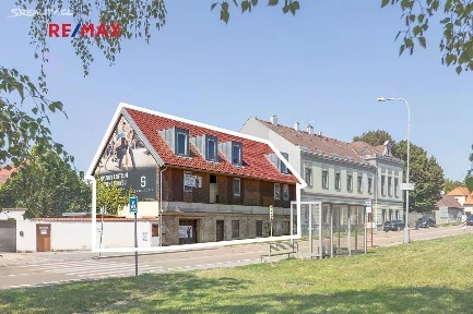 Prodej činžovního domu 665 m² Drnovská, Praha - Ruzyně