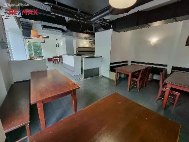 Prodej restaurace 136 m² Kudrnova, Praha - Motol