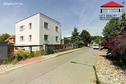 Prodej činžovního domu 270 m² Netušilská, Praha - Újezd nad Lesy