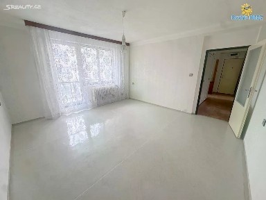 Prodej bytu 3+1 90 m² Olbrachtova, Sedlčany