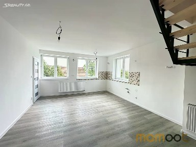 Prodej bytu 3+kk 72 m² Kostomlaty nad Labem - Lány