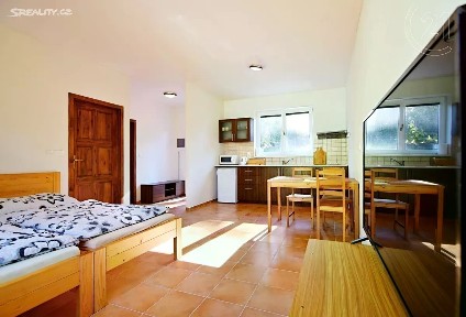 Prodej bytu 2+kk 50 m² Křečovice - Živohošť