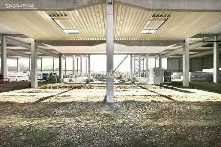 Pronájem skladového prostoru 2500 m² Divišov