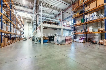 Pronájem skladového prostoru 2000 m² Klecany - Zdibsko