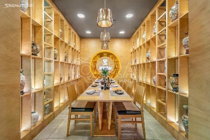 Prodej restaurace 195 m² náměstí Přátelství, Praha - Hostivař