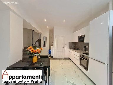 Praha, Praha 5, Smíchov, Plzeňská, 39