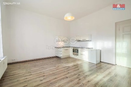 Prodej bytu 2+kk 69 m² Chrustenice