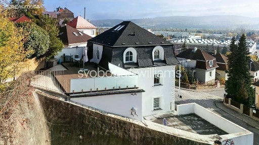 Prodej činžovního domu 348 m² Ametystová, Praha - Radotín