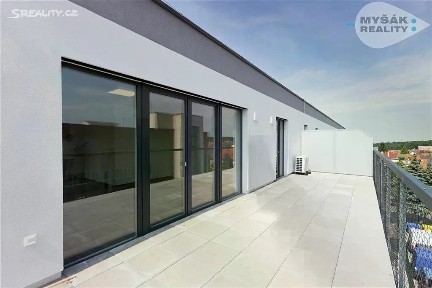 Prodej bytu 3+kk 148 m² Vrchlického, Kladno - Kročehlavy