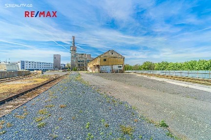 Pronájem skladového prostoru 4800 m² Netovická, Slaný