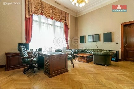Prodej kanceláře 664 m² Praha - Smíchov