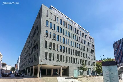 Pronájem kanceláře 75 m² Karolinská, Praha - Karlín