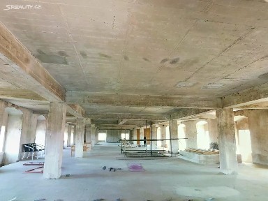 Pronájem skladového prostoru 1600 m² Vargač, Dobříš