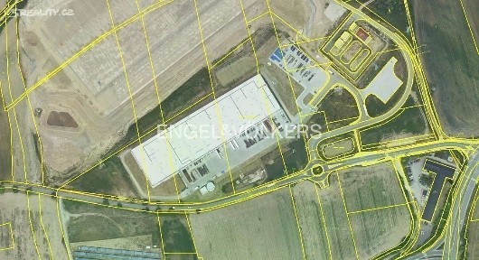 Pronájem skladového prostoru 20000 m² Komenského, Zdice