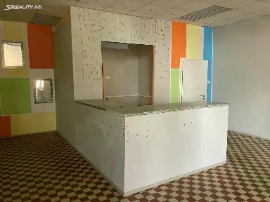 Pronájem obchodního prostoru 107 m² Trousilova, Praha - Kobylisy
