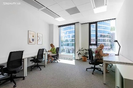 Pronájem kanceláře 75 m² Plzeňská, Praha - Smíchov