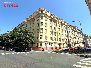 Pronájem kanceláře 127 m² Praha - Vinohrady