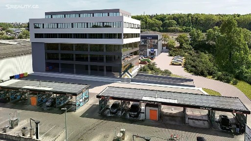Pronájem kanceláře 1156 m² Poděbradská, Praha - Vysočany